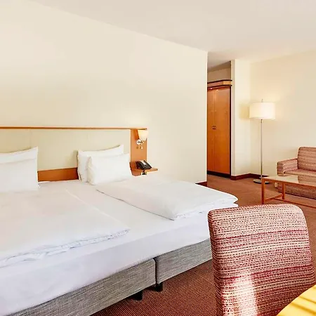 Mercure Center Hotel