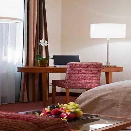 Mercure Center Hotel