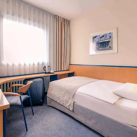 Mercure Center