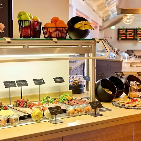 Hotel Mercure Center Dusseldorf