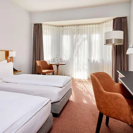 Mercure Center 4*