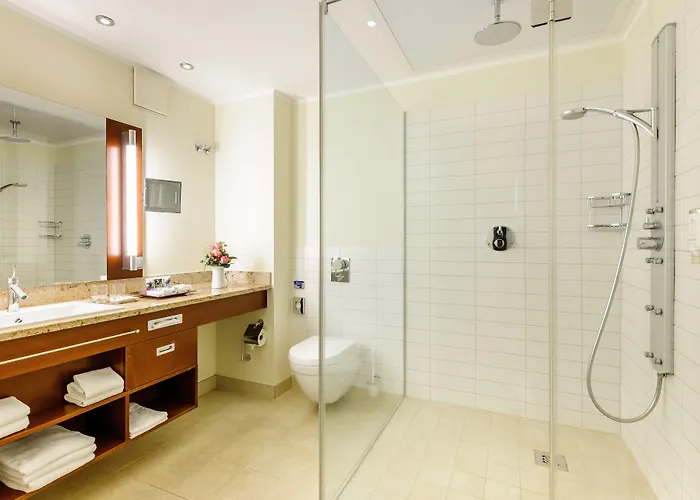 Mercure Center 4*