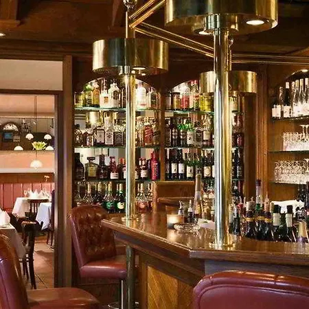 Mercure Center מלון