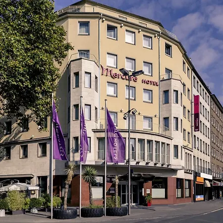 Mercure Center 4*