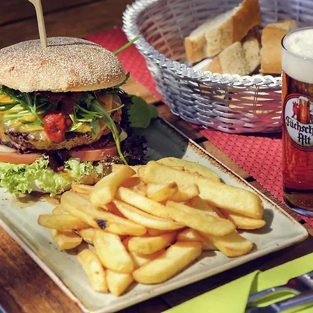 Mercure Center מלון